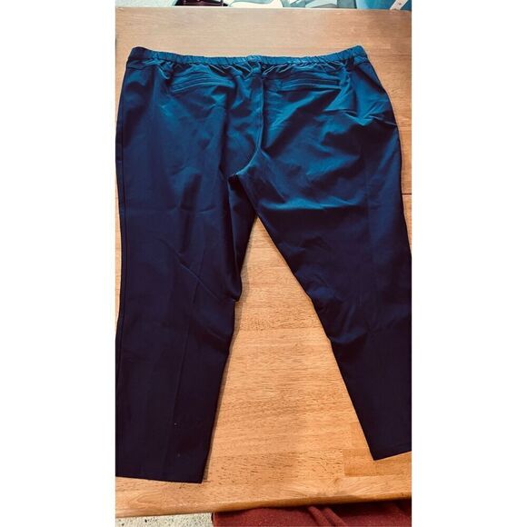 Isaac Mizrahi Live Navy Blue Womens Pants Size 30 WP - Picture 8 of 9